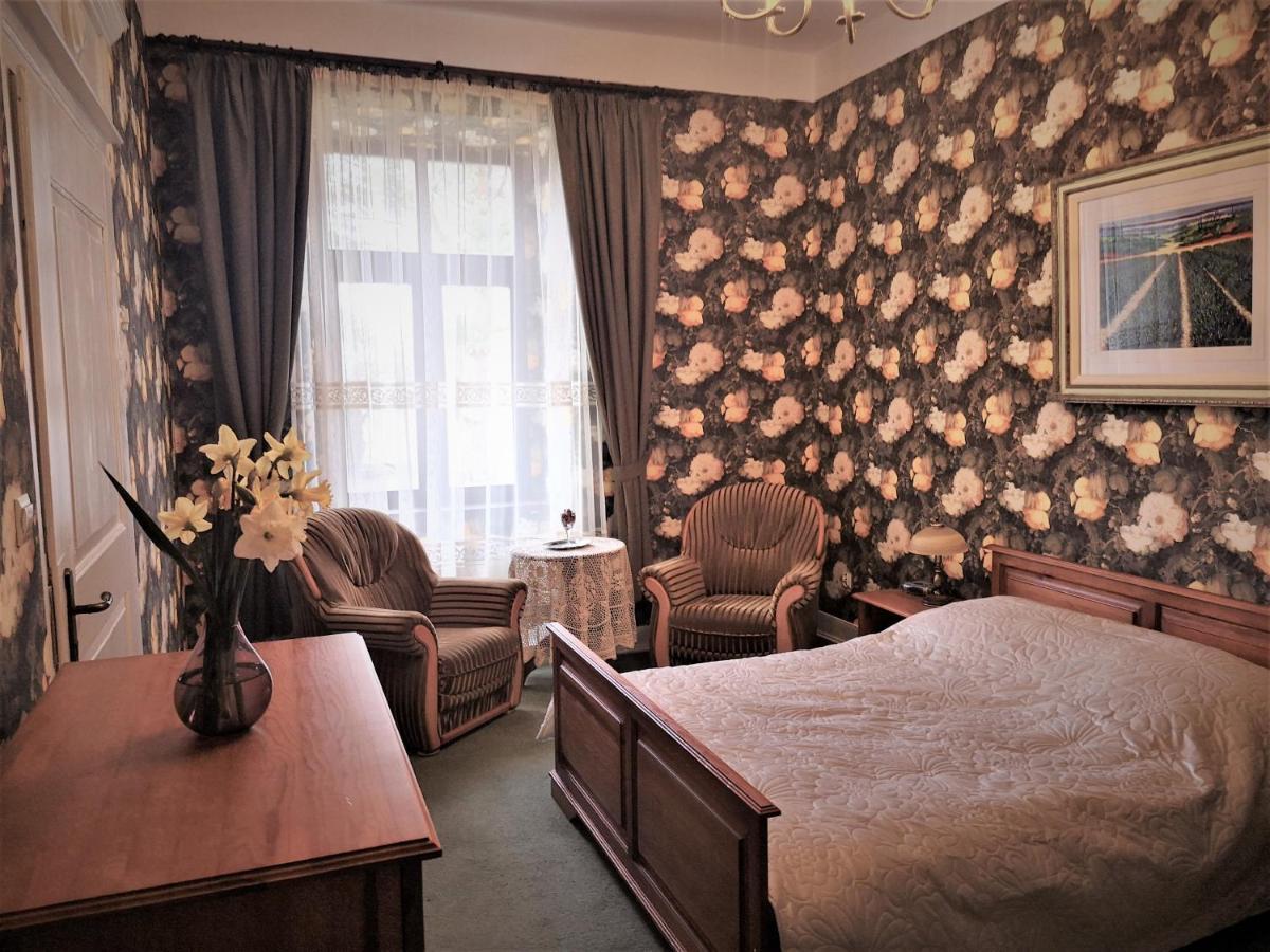Folwark Goscino-Dwor Bed & Breakfast Exterior foto